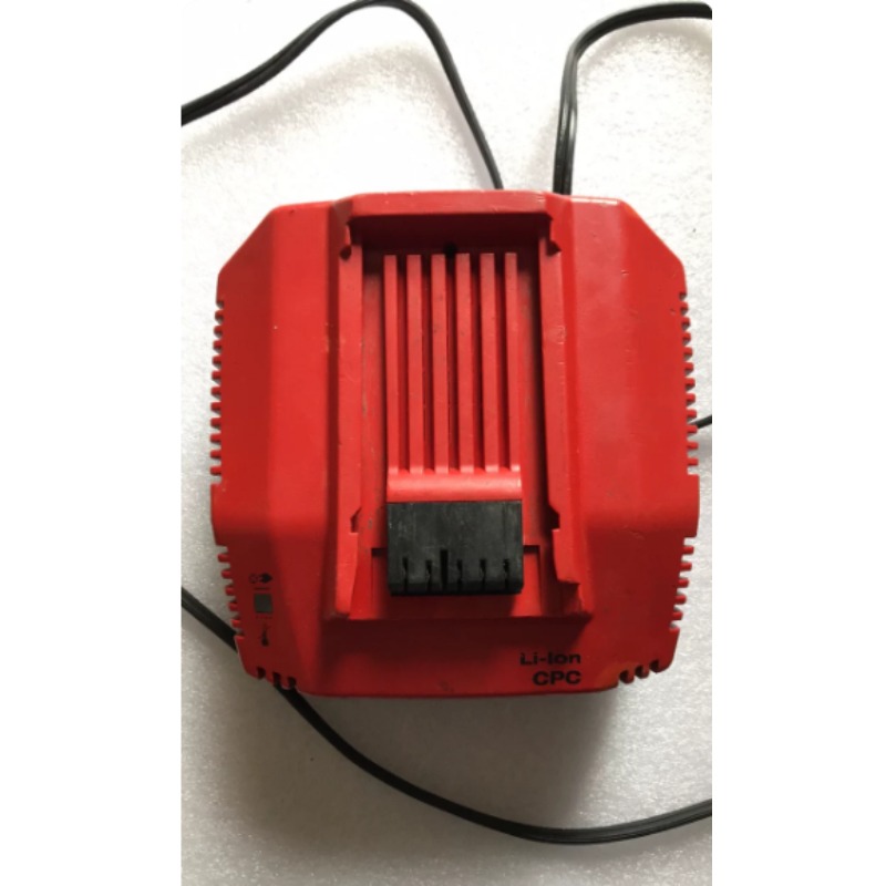 Multi-Voltage Fast Charger C 4 - đánh giá và giá Power Tools Hilti