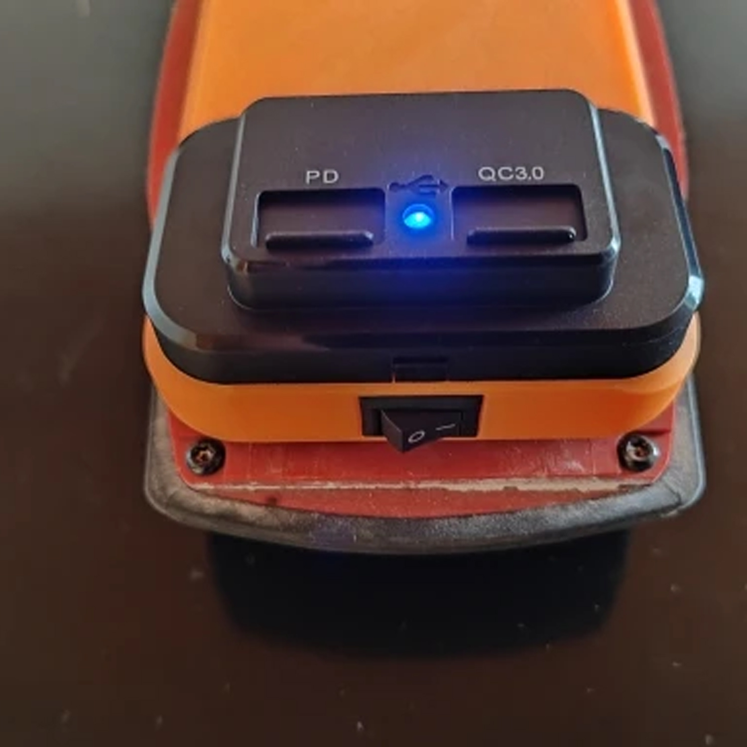 Battery Charger Power Bank For - đánh giá và giá Power Tools Hilti